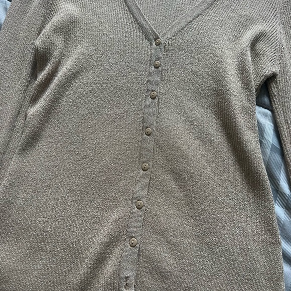Beautiful Alfred Sung Cardigan / button shirt Gold with Shimmer Size XL - Picture 2 of 3